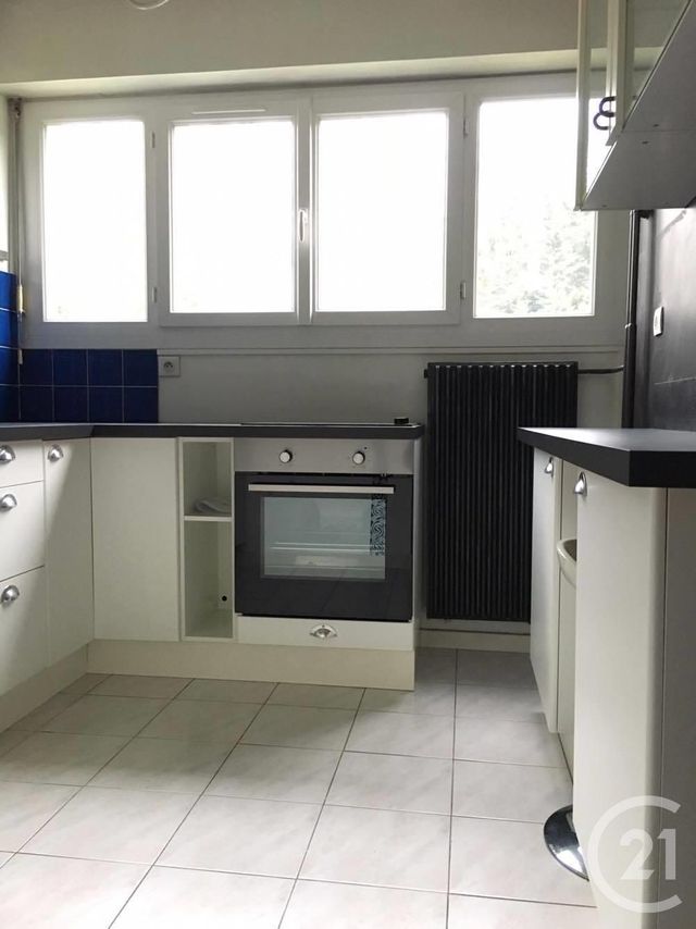 Appartement F2 à louer - 2 pièces - 52.27 m2 - GIF SUR YVETTE - 91 - ILE-DE-FRANCE - Century 21 S.L.P. Immobilier