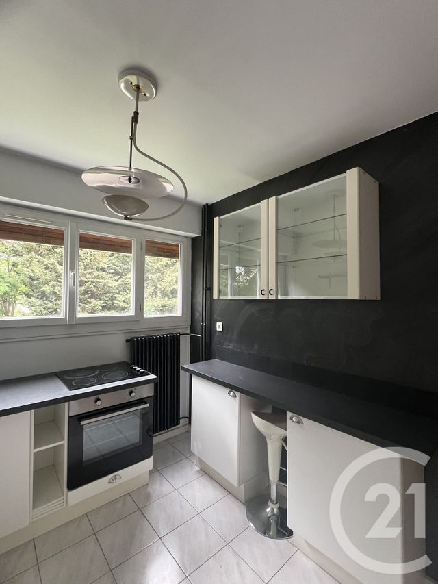 Appartement F2 à louer - 2 pièces - 52.27 m2 - GIF SUR YVETTE - 91 - ILE-DE-FRANCE - Century 21 S.L.P. Immobilier