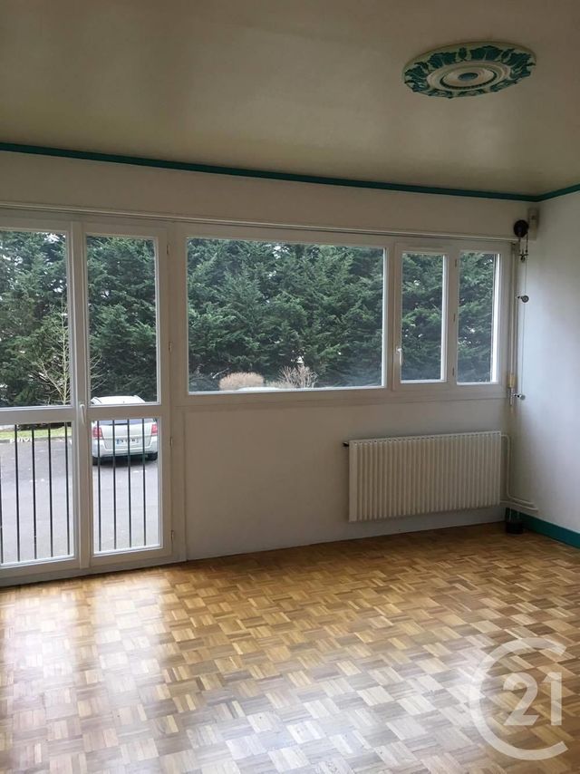 Appartement F2 à louer - 2 pièces - 52.27 m2 - GIF SUR YVETTE - 91 - ILE-DE-FRANCE - Century 21 S.L.P. Immobilier