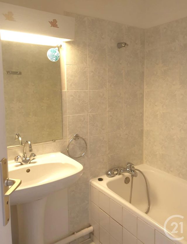 Appartement Studio à louer - 1 pièce - 19.73 m2 - GIF SUR YVETTE - 91 - ILE-DE-FRANCE - Century 21 S.L.P. Immobilier