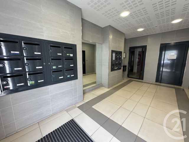 Appartement F2 à vendre - 2 pièces - 51.05 m2 - GIF SUR YVETTE - 91 - ILE-DE-FRANCE - Century 21 S.L.P. Immobilier