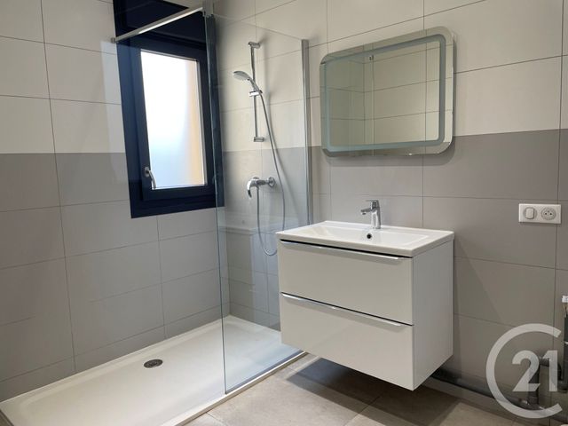 Appartement F4 à louer - 4 pièces - 92.5 m2 - GIF SUR YVETTE - 91 - ILE-DE-FRANCE - Century 21 S.L.P. Immobilier