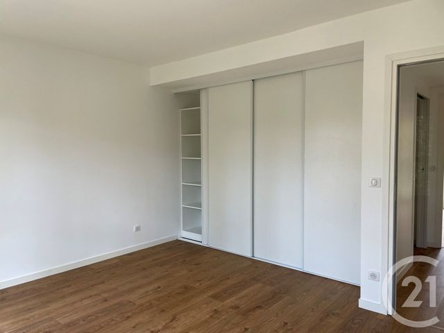 Appartement F4 à louer - 4 pièces - 92.5 m2 - GIF SUR YVETTE - 91 - ILE-DE-FRANCE - Century 21 S.L.P. Immobilier