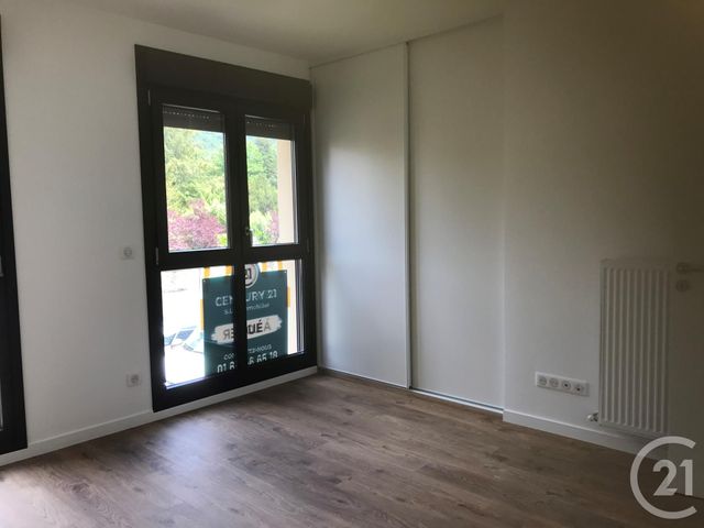 Appartement F4 à louer - 4 pièces - 92.5 m2 - GIF SUR YVETTE - 91 - ILE-DE-FRANCE - Century 21 S.L.P. Immobilier