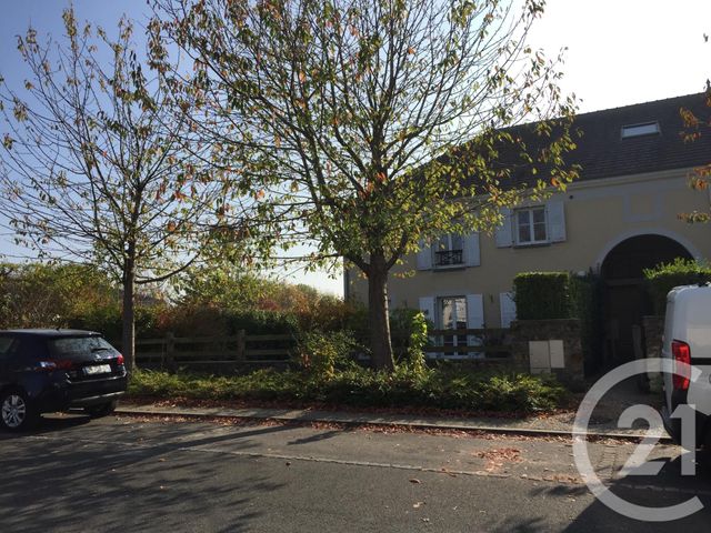 Appartement F3 à louer - 3 pièces - 67.33 m2 - ST AUBIN - 91 - ILE-DE-FRANCE - Century 21 S.L.P. Immobilier