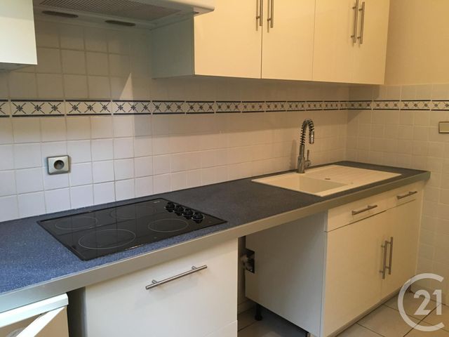 Appartement F1 à louer - 1 pièce - 35.6 m2 - GIF SUR YVETTE - 91 - ILE-DE-FRANCE - Century 21 S.L.P. Immobilier