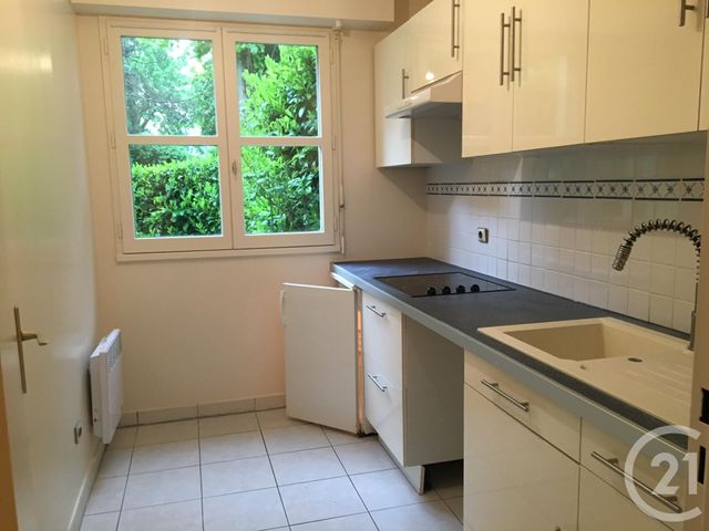 Appartement F1 à louer - 1 pièce - 35.6 m2 - GIF SUR YVETTE - 91 - ILE-DE-FRANCE - Century 21 S.L.P. Immobilier