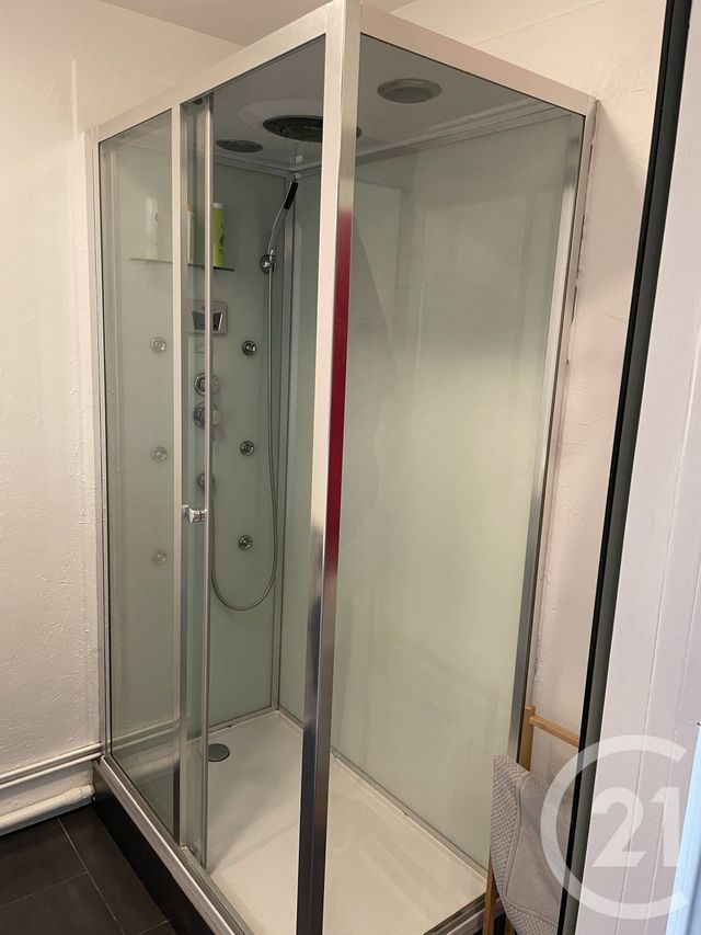 Appartement F2 à louer - 2 pièces - 56.21 m2 - LES ULIS - 91 - ILE-DE-FRANCE - Century 21 S.L.P. Immobilier