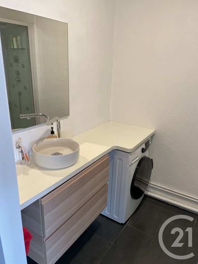 Appartement F2 à louer - 2 pièces - 56.21 m2 - LES ULIS - 91 - ILE-DE-FRANCE - Century 21 S.L.P. Immobilier