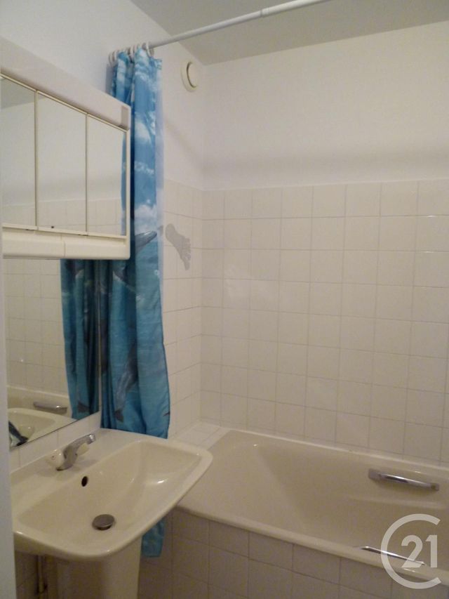 Appartement Studio à louer - 1 pièce - 21.86 m2 - GIF SUR YVETTE - 91 - ILE-DE-FRANCE - Century 21 S.L.P. Immobilier