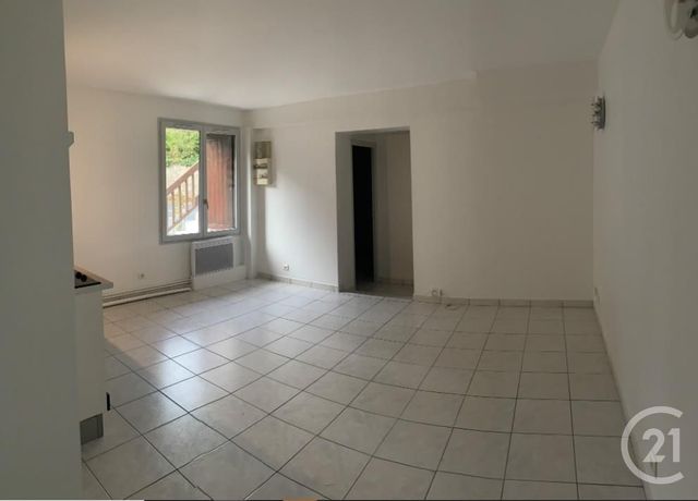 Appartement F2 à louer - 2 pièces - 36.78 m2 - ORSAY - 91 - ILE-DE-FRANCE - Century 21 S.L.P. Immobilier
