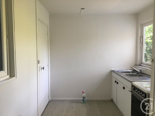 maison à vendre - 2 pièces - 32.0 m2 - VILLIERS LE BACLE - 91 - ILE-DE-FRANCE - Century 21 S.L.P. Immobilier