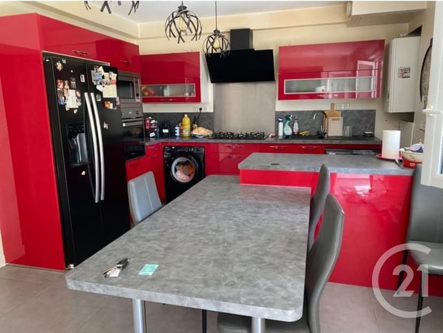 Appartement F3 à louer - 3 pièces - 67.9 m2 - ORSAY - 91 - ILE-DE-FRANCE - Century 21 S.L.P. Immobilier