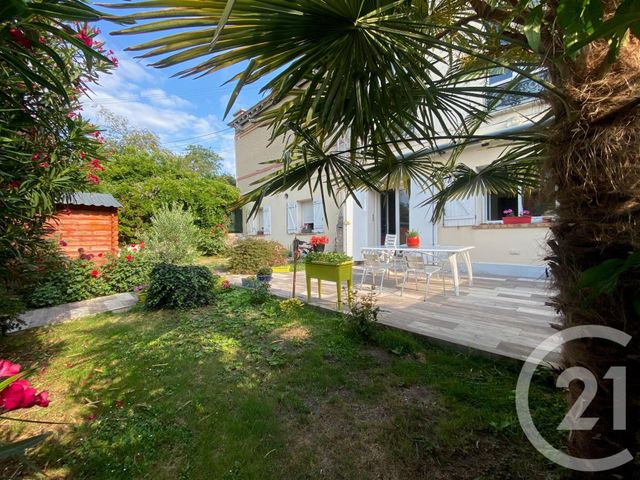 Appartement F3 à louer - 3 pièces - 67.9 m2 - ORSAY - 91 - ILE-DE-FRANCE - Century 21 S.L.P. Immobilier