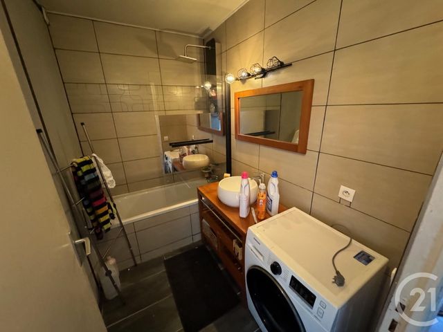 Appartement F2 à louer - 2 pièces - 55.82 m2 - GIF SUR YVETTE - 91 - ILE-DE-FRANCE - Century 21 S.L.P. Immobilier