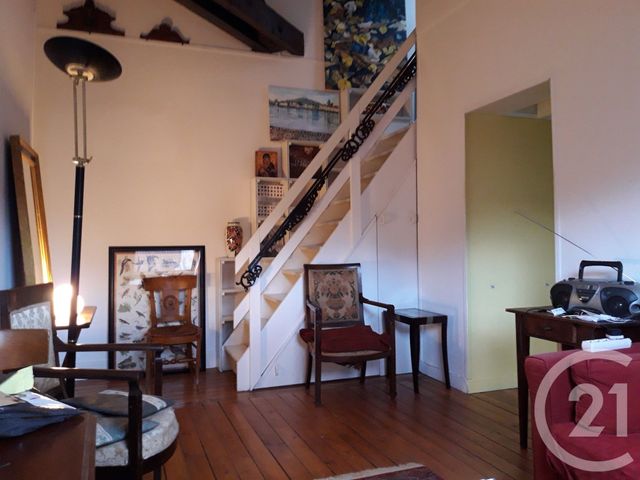 Appartement F2 bis à louer - 2 pièces - 29.84 m2 - VERSAILLES - 78 - ILE-DE-FRANCE - Century 21 S.L.P. Immobilier
