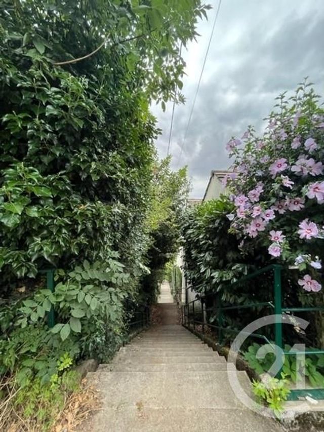 Appartement F2 à louer - 2 pièces - 48.61 m2 - ORSAY - 91 - ILE-DE-FRANCE - Century 21 S.L.P. Immobilier