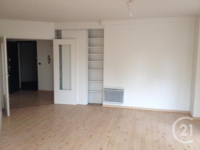 Appartement F2 à louer - 2 pièces - 52.45 m2 - GIF SUR YVETTE - 91 - ILE-DE-FRANCE - Century 21 S.L.P. Immobilier