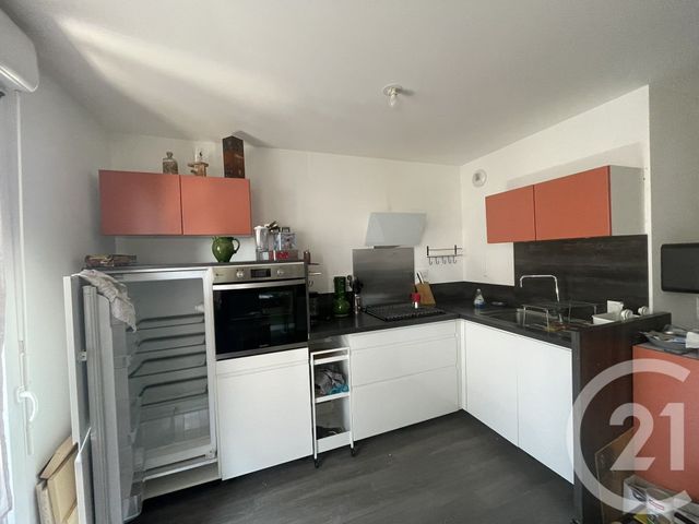 Appartement F2 à louer - 2 pièces - 43.2 m2 - LES ULIS - 91 - ILE-DE-FRANCE - Century 21 S.L.P. Immobilier