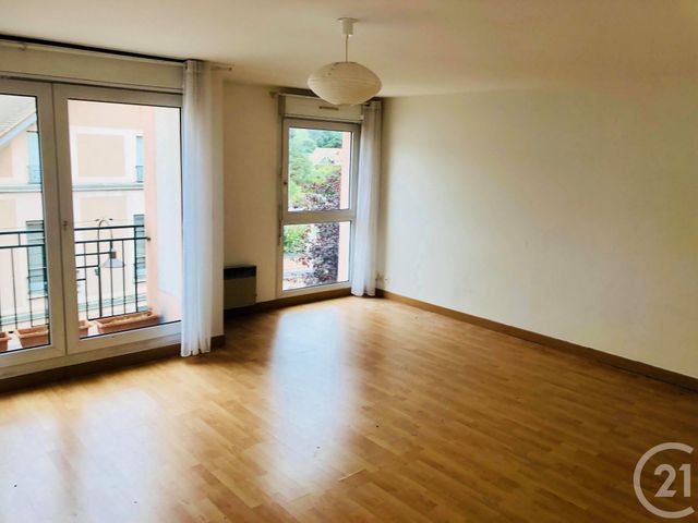 Appartement F3 à louer - 3 pièces - 70.27 m2 - GIF SUR YVETTE - 91 - ILE-DE-FRANCE - Century 21 S.L.P. Immobilier