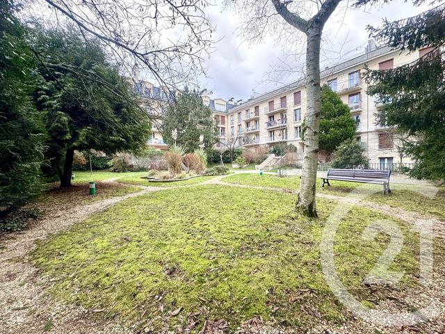 Appartement F2 à louer - 2 pièces - 40.98 m2 - VERSAILLES - 78 - ILE-DE-FRANCE - Century 21 S.L.P. Immobilier