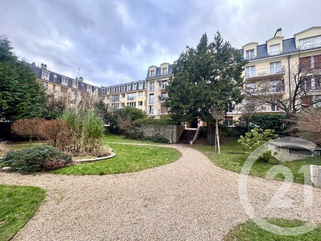 Appartement F2 à louer - 2 pièces - 40.98 m2 - VERSAILLES - 78 - ILE-DE-FRANCE - Century 21 S.L.P. Immobilier