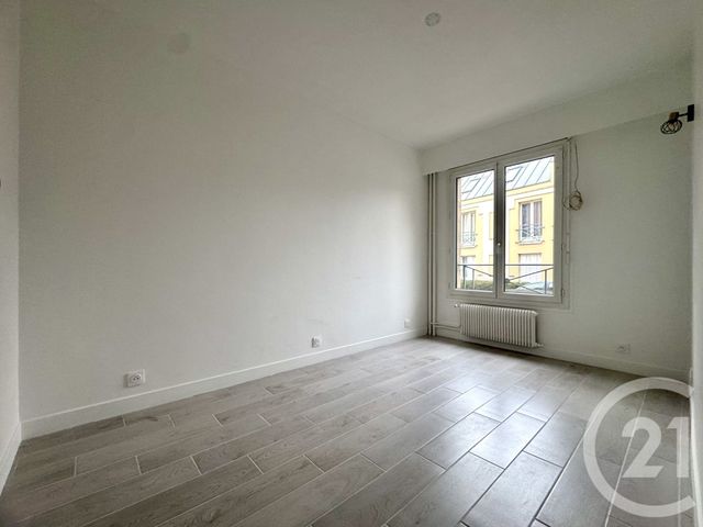 Appartement F2 à louer - 2 pièces - 40.98 m2 - VERSAILLES - 78 - ILE-DE-FRANCE - Century 21 S.L.P. Immobilier