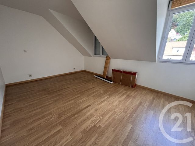 Appartement F2 bis à louer - 2 pièces - 40.0 m2 - PALAISEAU - 91 - ILE-DE-FRANCE - Century 21 S.L.P. Immobilier