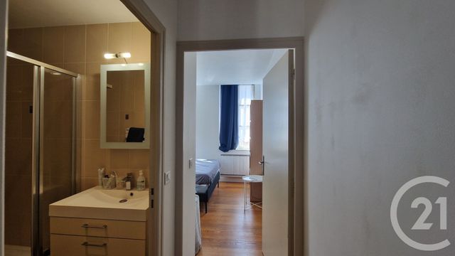 Appartement F2 à louer - 2 pièces - 32.15 m2 - ST GERMAIN EN LAYE - 78 - ILE-DE-FRANCE - Century 21 S.L.P. Immobilier