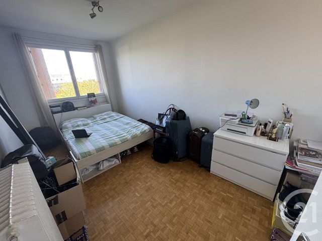 Appartement à vendre - 4 pièces - 66.0 m2 - VERSAILLES - 78 - ILE-DE-FRANCE - Century 21 S.L.P. Immobilier