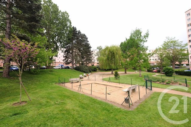 Appartement à vendre - 4 pièces - 66.0 m2 - VERSAILLES - 78 - ILE-DE-FRANCE - Century 21 S.L.P. Immobilier