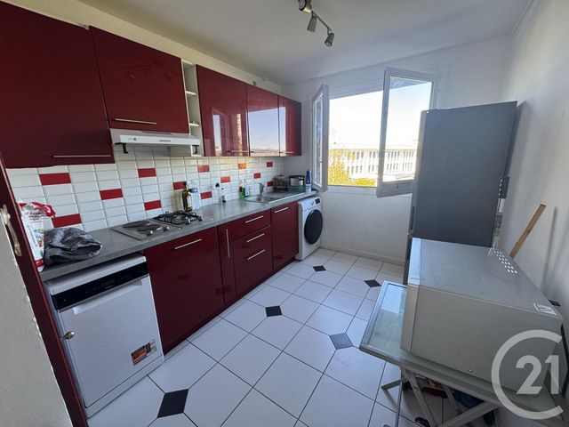 Appartement à vendre - 4 pièces - 66.0 m2 - VERSAILLES - 78 - ILE-DE-FRANCE - Century 21 S.L.P. Immobilier
