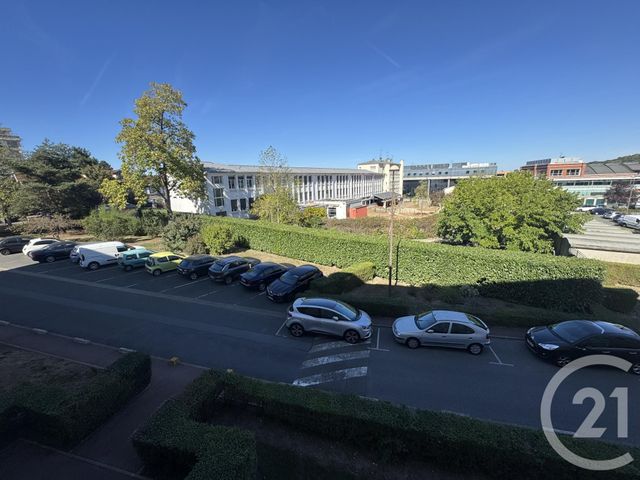 Appartement à vendre - 4 pièces - 66.0 m2 - VERSAILLES - 78 - ILE-DE-FRANCE - Century 21 S.L.P. Immobilier