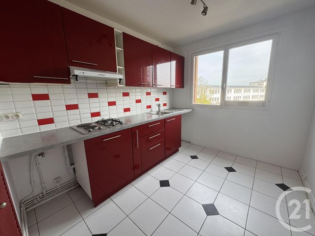 Appartement à vendre - 4 pièces - 66.0 m2 - VERSAILLES - 78 - ILE-DE-FRANCE - Century 21 S.L.P. Immobilier
