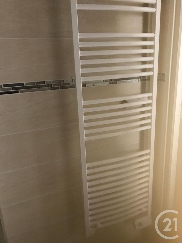 Appartement Studio à louer - 1 pièce - 16.3 m2 - GIF SUR YVETTE - 91 - ILE-DE-FRANCE - Century 21 S.L.P. Immobilier