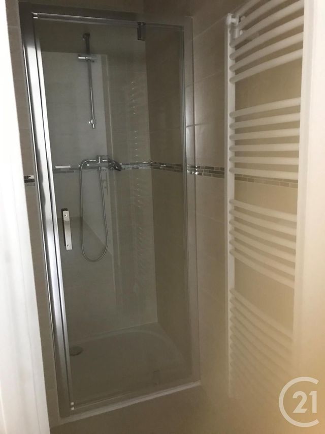 Appartement Studio à louer - 1 pièce - 16.3 m2 - GIF SUR YVETTE - 91 - ILE-DE-FRANCE - Century 21 S.L.P. Immobilier