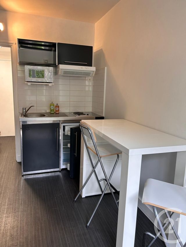 Appartement Studio à louer - 1 pièce - 15.32 m2 - VERSAILLES - 78 - ILE-DE-FRANCE - Century 21 S.L.P. Immobilier