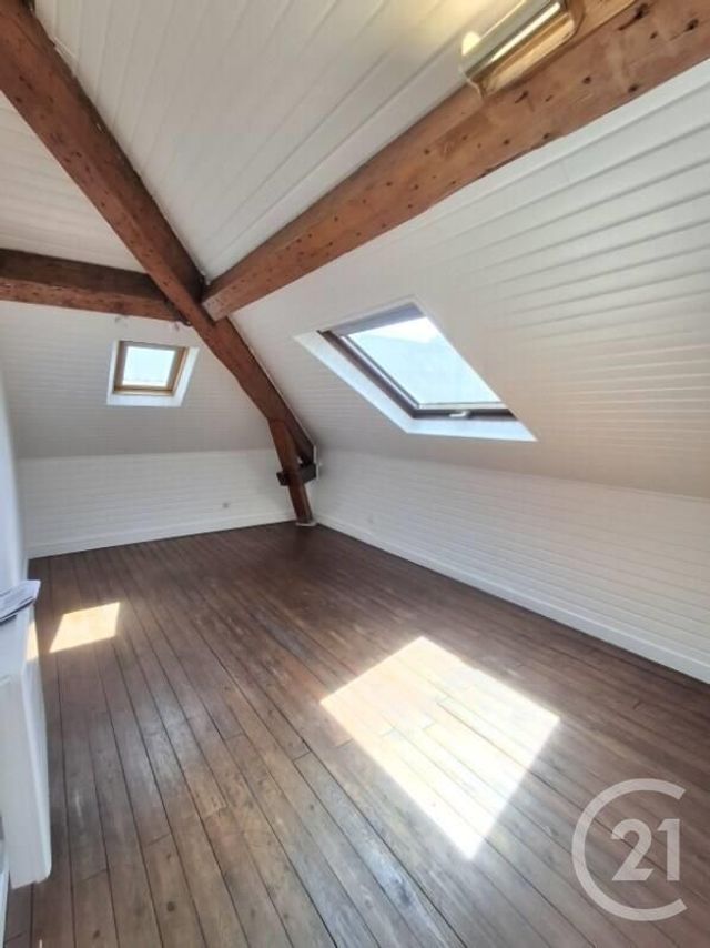 Appartement F2 bis à louer - 2 pièces - 29.84 m2 - VERSAILLES - 78 - ILE-DE-FRANCE - Century 21 S.L.P. Immobilier
