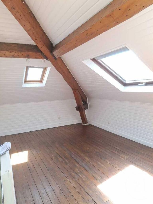 Appartement F2 bis à louer - 2 pièces - 29.84 m2 - VERSAILLES - 78 - ILE-DE-FRANCE - Century 21 S.L.P. Immobilier