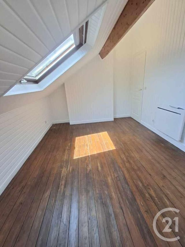 Appartement F2 bis à louer - 2 pièces - 29.84 m2 - VERSAILLES - 78 - ILE-DE-FRANCE - Century 21 S.L.P. Immobilier