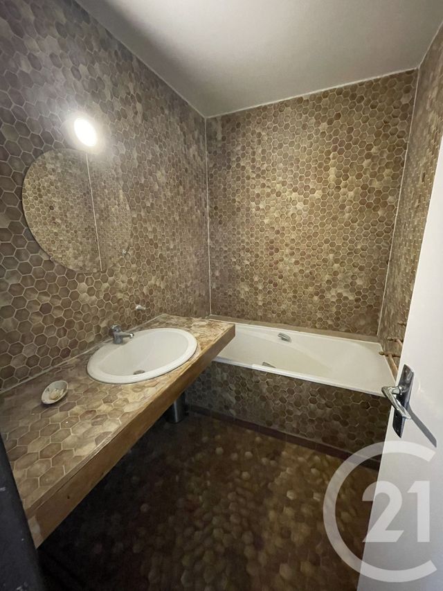 maison à louer - 6 pièces - 148.09 m2 - ST REMY LES CHEVREUSE - 78 - ILE-DE-FRANCE - Century 21 S.L.P. Immobilier