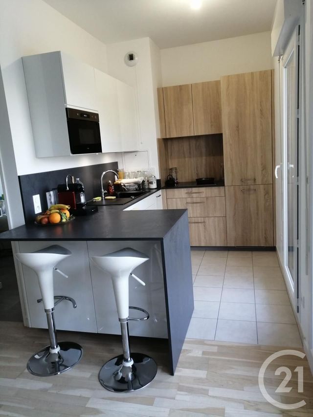 Appartement F4 à louer - 4 pièces - 76.9 m2 - GIF SUR YVETTE - 91 - ILE-DE-FRANCE - Century 21 S.L.P. Immobilier