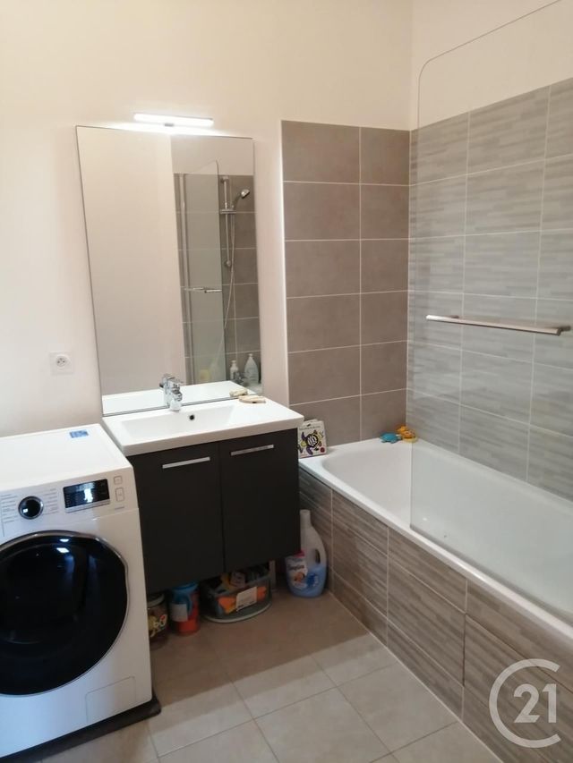 Appartement F4 à louer - 4 pièces - 76.9 m2 - GIF SUR YVETTE - 91 - ILE-DE-FRANCE - Century 21 S.L.P. Immobilier