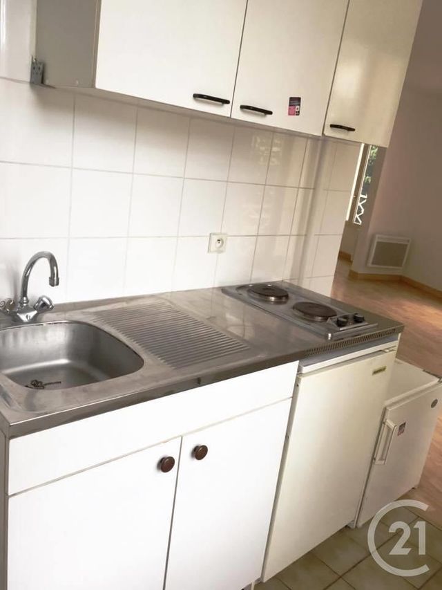 Appartement Studio à louer - 1 pièce - 27.97 m2 - GIF SUR YVETTE - 91 - ILE-DE-FRANCE - Century 21 S.L.P. Immobilier