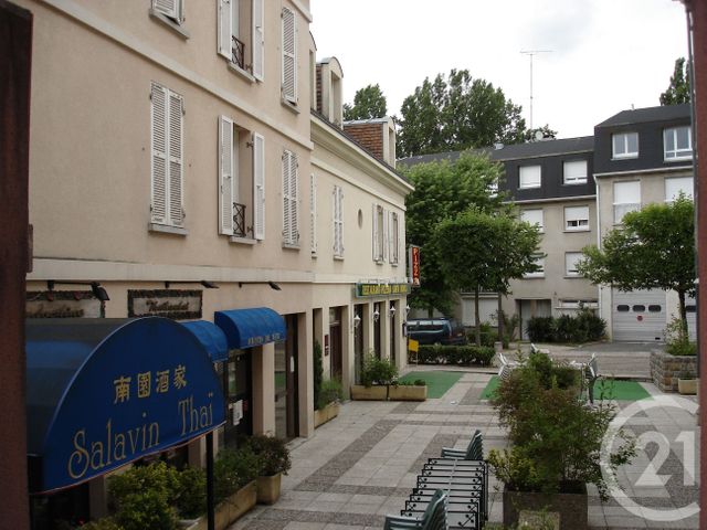 Appartement Studio à louer - 1 pièce - 27.97 m2 - GIF SUR YVETTE - 91 - ILE-DE-FRANCE - Century 21 S.L.P. Immobilier