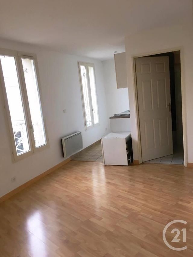 Appartement Studio à louer - 1 pièce - 27.97 m2 - GIF SUR YVETTE - 91 - ILE-DE-FRANCE - Century 21 S.L.P. Immobilier