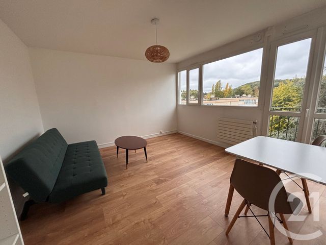 Appartement F1 à louer - 1 pièce - 34.02 m2 - GIF SUR YVETTE - 91 - ILE-DE-FRANCE - Century 21 S.L.P. Immobilier
