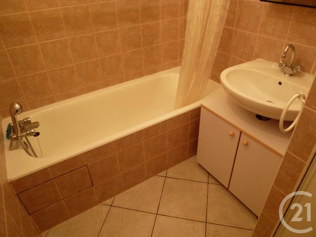 Appartement F2 à louer - 2 pièces - 38.3 m2 - GIF SUR YVETTE - 91 - ILE-DE-FRANCE - Century 21 S.L.P. Immobilier