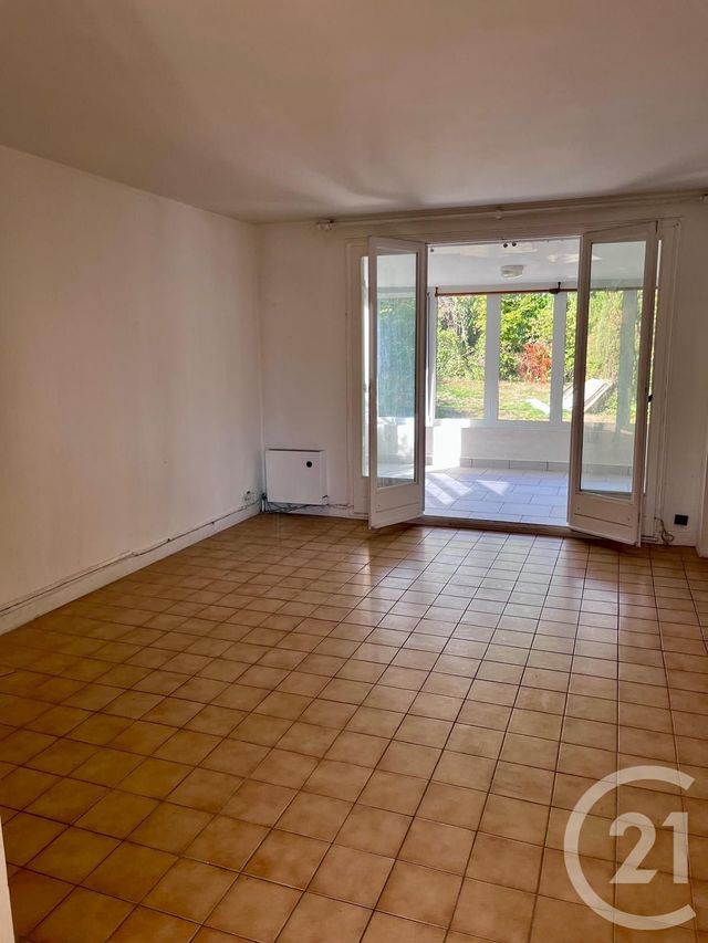 maison à louer - 5 pièces - 109.84 m2 - ST REMY LES CHEVREUSE - 78 - ILE-DE-FRANCE - Century 21 S.L.P. Immobilier