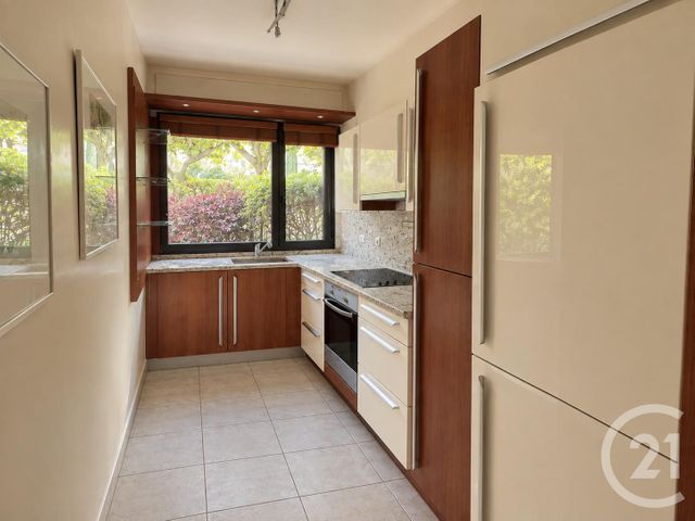 Appartement F3 à vendre - 3 pièces - 67.97 m2 - SCEAUX - 92 - ILE-DE-FRANCE - Century 21 S.L.P. Immobilier